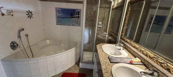 Квартира с 4 комнатами в Пенцинг, Австрия № 247973 17