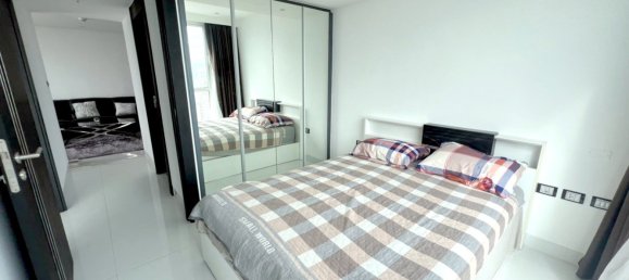 2 bedrooms Condo in Pattaya, Thailand No. 1743 10