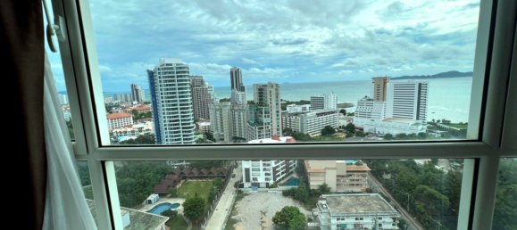 2 bedrooms Condo in Pattaya, Thailand No. 1743 9