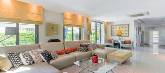 3 bedrooms Villa in Phuket, Thailand No. 10974 3