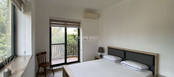 3 غرف نوم طابقين في Attard, Malta رقم 10703 11