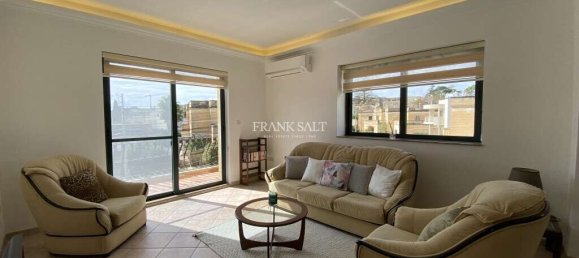 3 غرف نوم طابقين في Attard, Malta رقم 10703 2