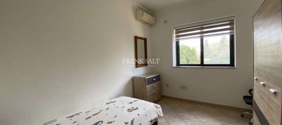 3 غرف نوم طابقين في Attard, Malta رقم 10703 13