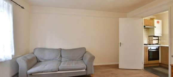 Квартира с 2 спальнями в Ромфорд, Великобритания № 4172 7