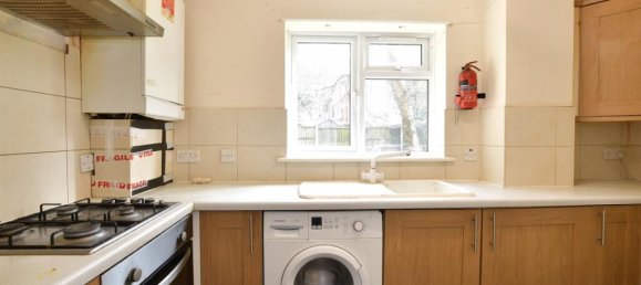 Квартира с 2 спальнями в Ромфорд, Великобритания № 4172 6