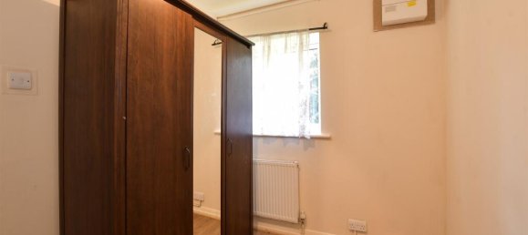 Квартира с 2 спальнями в Ромфорд, Великобритания № 4172 8