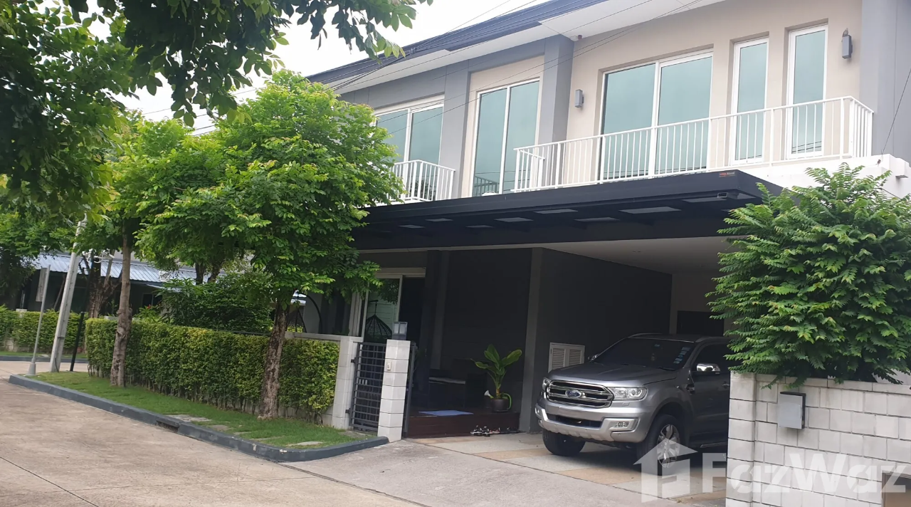 Casa T5 em Bang Na, Thailand N.º 77589