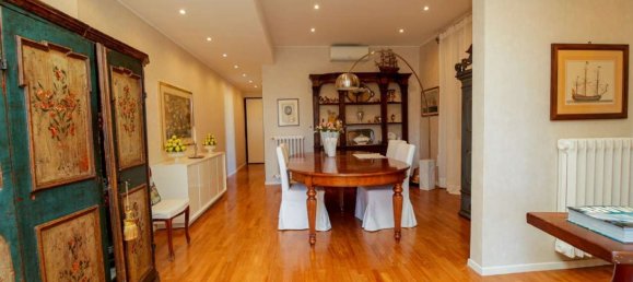 4 Schlafzimmer Wohnung in Rapallo, Italy, Nr. 343136 15