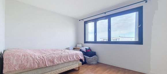 3 Schlafzimmer Wohnung in Chennevieres-sur-Marne, France, Nr. 142280 6