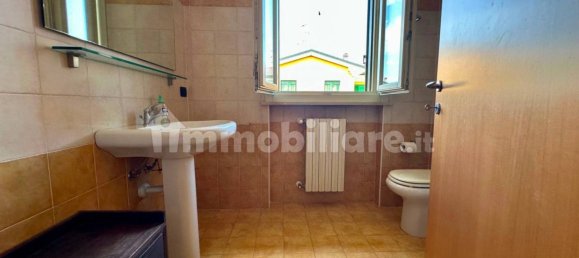 Квартира с 2 спальнями в Оппеано, Италия № 370369 17