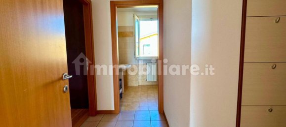 Квартира с 2 спальнями в Оппеано, Италия № 370369 6