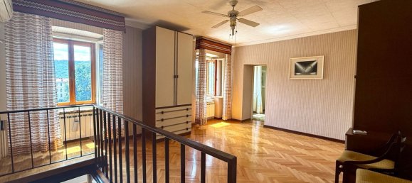 3غرفة منزل في Trieste, Italy رقم 271880 11