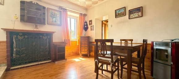 3غرفة منزل في Trieste, Italy رقم 271880 5