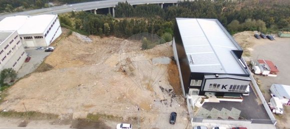 Terreno em Fânzeres, Portugal 34400 m² N.º 38101 6