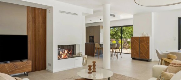 4 غرف نوم فيلا في Tourrettes, France رقم 343163 4