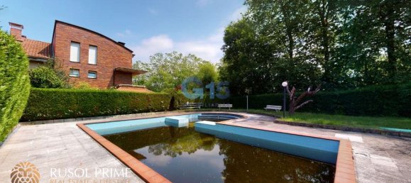 4 bedrooms House in Hernani, Spain No. 391 5