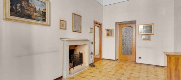 3 bedrooms Apartment in Milan, Italy No. 363773 20