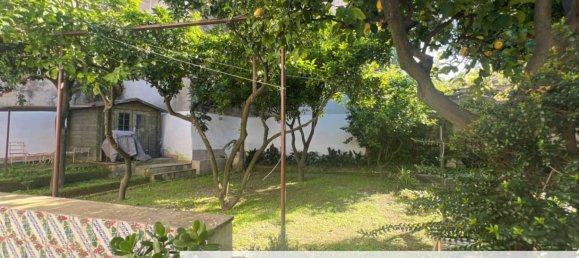 5 Schlafzimmer Penthouse in Naples, Italy, Nr. 85970 15