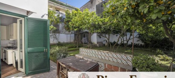 5 Schlafzimmer Penthouse in Naples, Italy, Nr. 85970 34