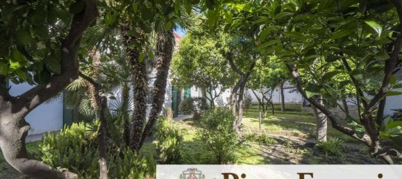 5 Schlafzimmer Penthouse in Naples, Italy, Nr. 85970 38