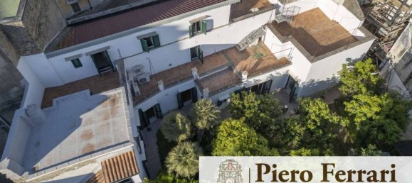 5 Schlafzimmer Penthouse in Naples, Italy, Nr. 85970 28