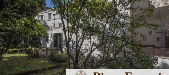 5 Schlafzimmer Penthouse in Naples, Italy, Nr. 85970 33