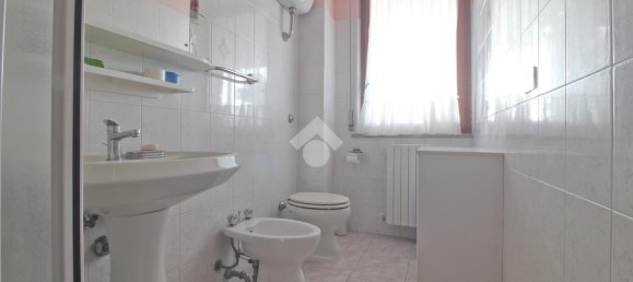 Apartamento de 4 habitaciónes en Giulianova, Italy No. 156198 10
