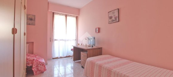 Apartamento de 4 habitaciónes en Giulianova, Italy No. 156198 6