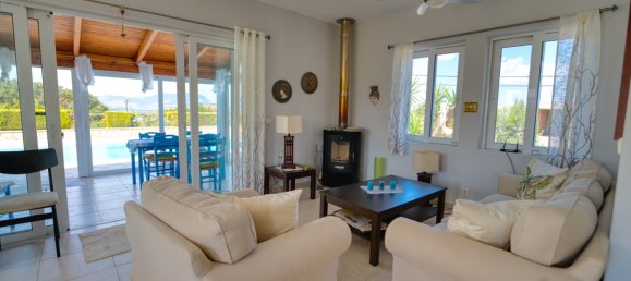 3 bedrooms Villa in Chania, Greece No. 8392 22