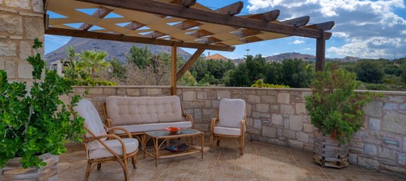 3 bedrooms Villa in Chania, Greece No. 8392 12