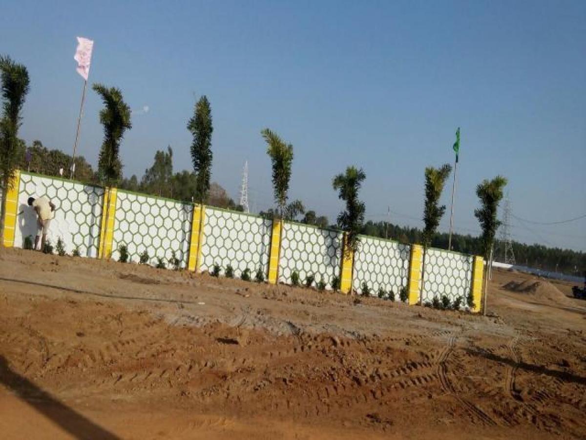  Land in Visakhapatnam, India No. 40978