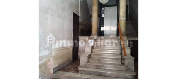 4 bedrooms Apartment in Palermo, Italy No. 211578 7