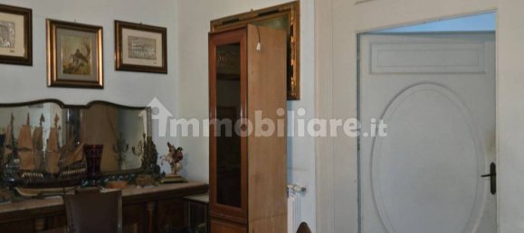 4 bedrooms Apartment in Palermo, Italy No. 211578 29