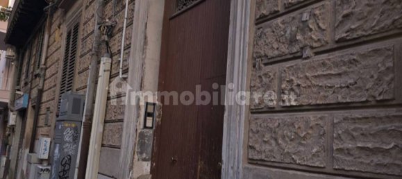 4 bedrooms Apartment in Palermo, Italy No. 211578 6