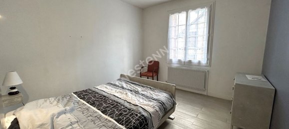 Casa de 7 dormitorios en Heugnes, France No. 271148 8