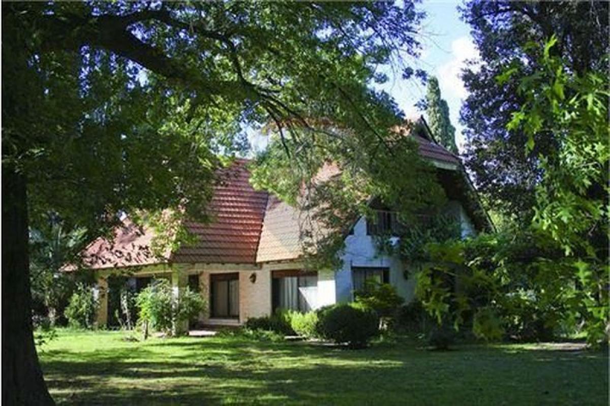 5 bedrooms Farm in Pilar, Argentina No. 50812