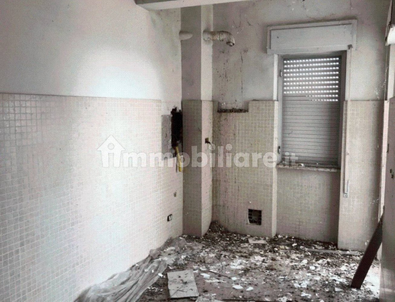 Квартира с 2 спальнями в Понтекорво, Италия № 269648