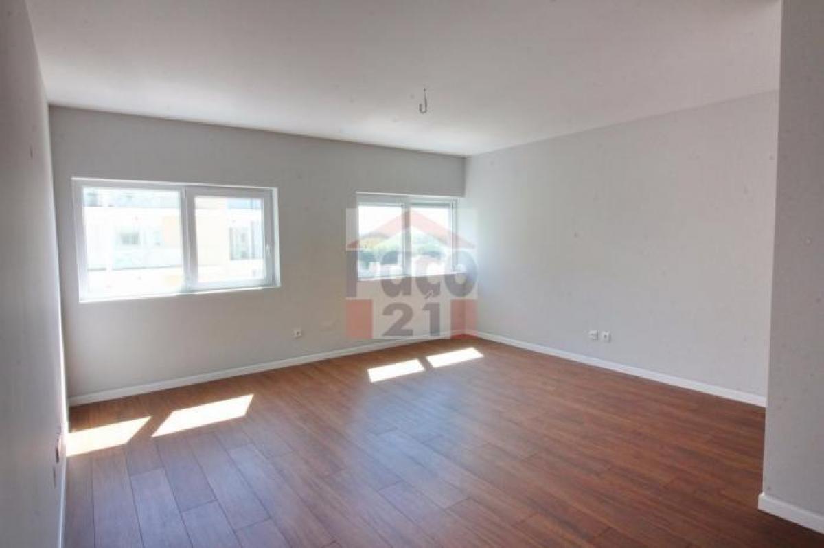 4 bedrooms Apartment in Cascais, Portugal No. 3737