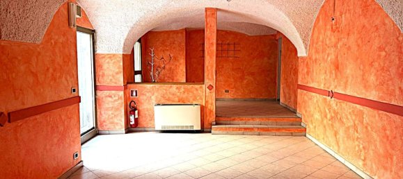 Propiedad comercial en Vado Ligure, Italy 200 m² No. 301915 33