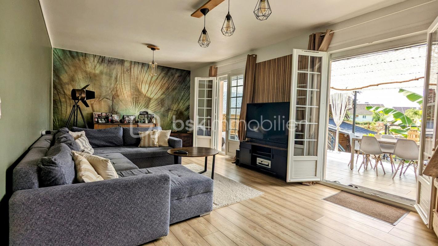 4 غرف نوم منزل في Vert-Saint-Denis, France رقم 331572