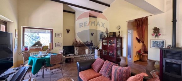 2 Schlafzimmer Haus in Vinchiaturo, Italy, Nr. 323918 26