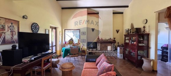 2 Schlafzimmer Haus in Vinchiaturo, Italy, Nr. 323918 27