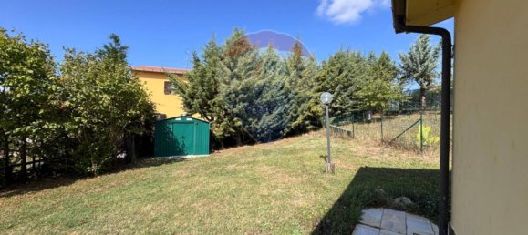 2 Schlafzimmer Haus in Vinchiaturo, Italy, Nr. 323918 8