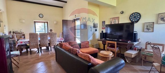 2 Schlafzimmer Haus in Vinchiaturo, Italy, Nr. 323918 28