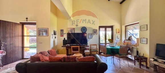 2 Schlafzimmer Haus in Vinchiaturo, Italy, Nr. 323918 25
