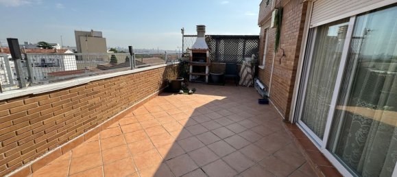 3 bedrooms Penthouse in Madrid, Spain No. 157661 3