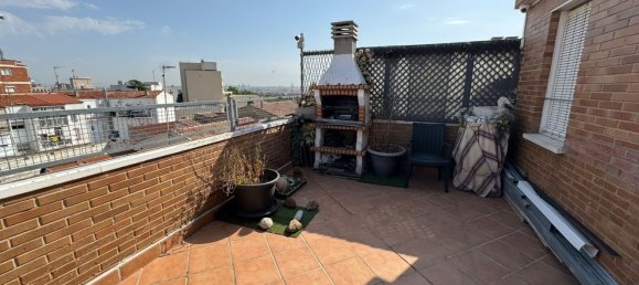 3 bedrooms Penthouse in Madrid, Spain No. 157661 4