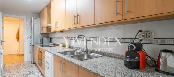 4 bedrooms Apartment in Reus, Spain No. 180881 2