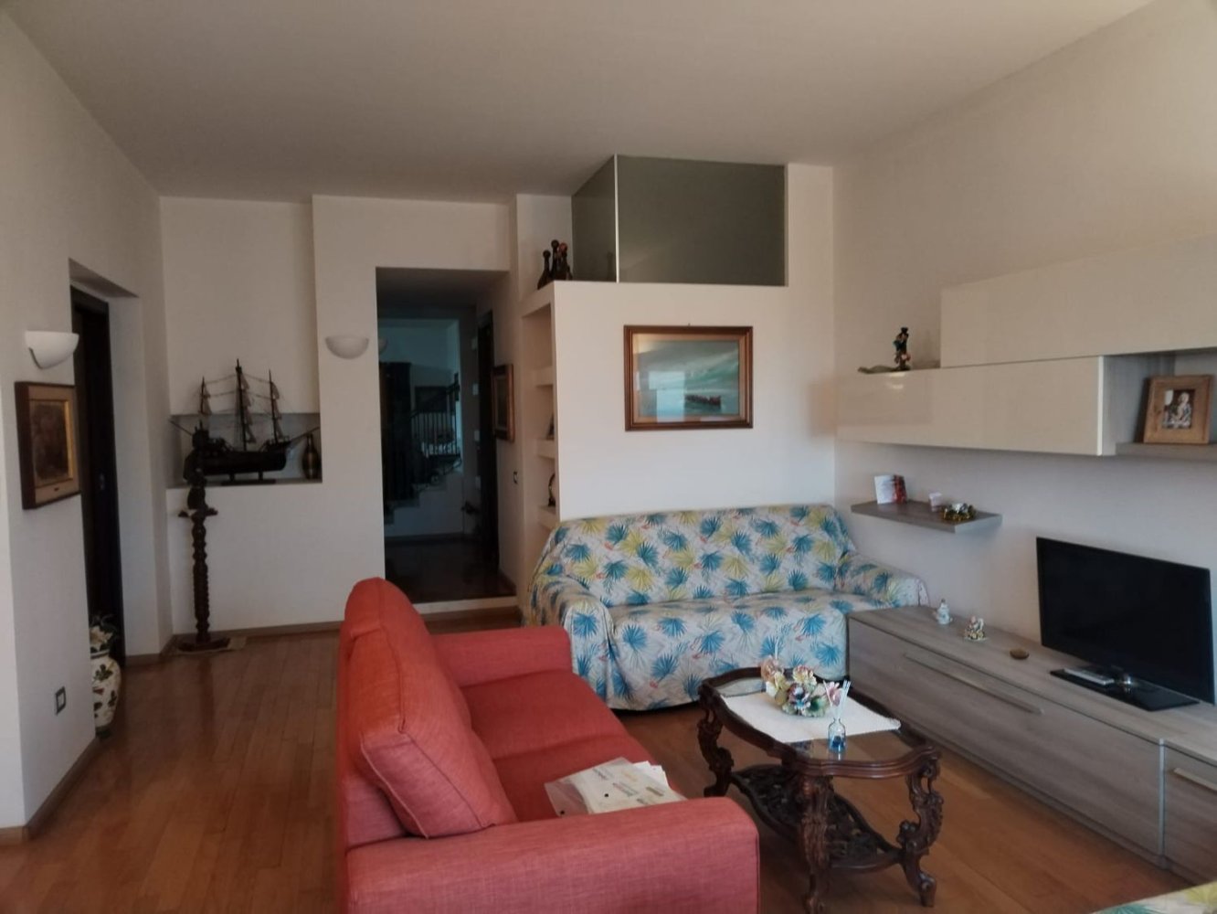 6 rooms Duplex in Catania, Italy No. 43628