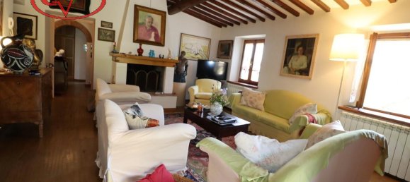 Villa de 8 habitaciónes en Bucine, Italy No. 231102 18